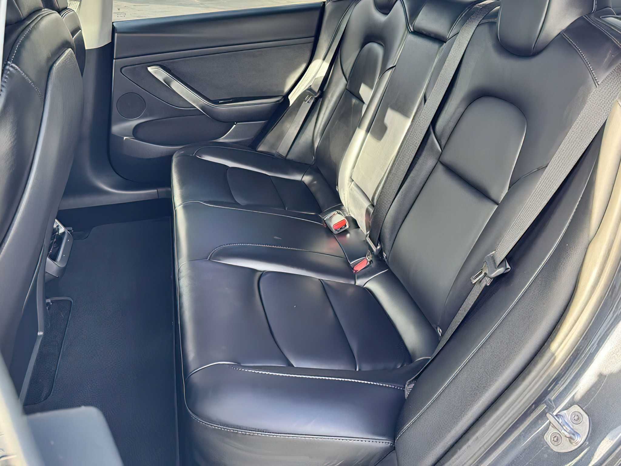 Tesla  Model 3 Long Range 2023