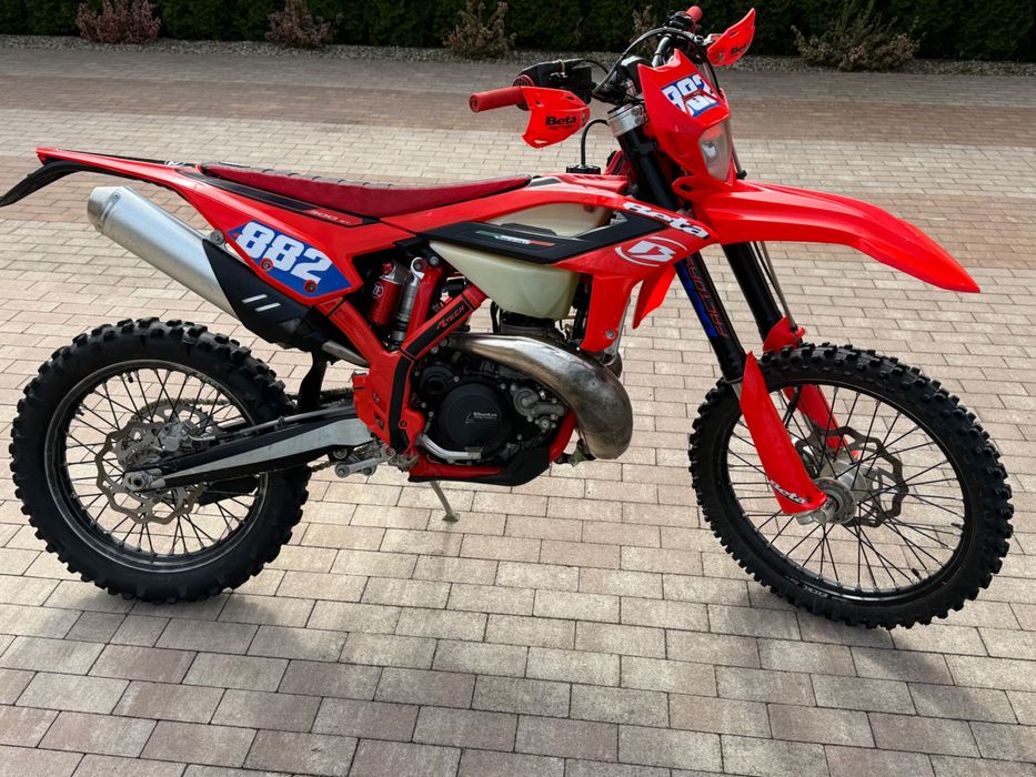 Beta RR300 2T zamiana na szosowo- turystyczny