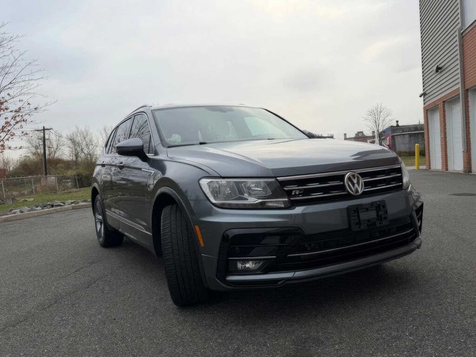 Volkswagen Tiguan SEL R-Line      2019