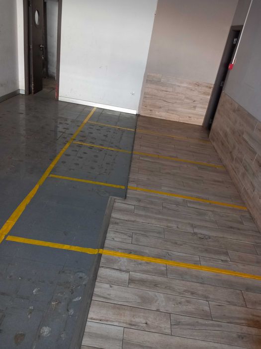 Lugar de parqueamento para mota