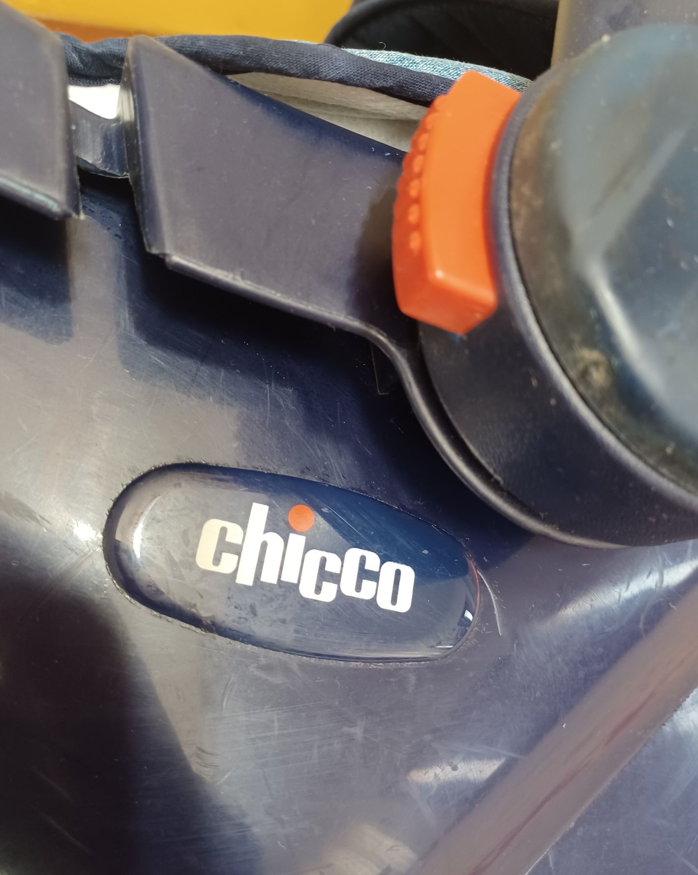 Cadeira /Ovo  para automóvel da Chicco
