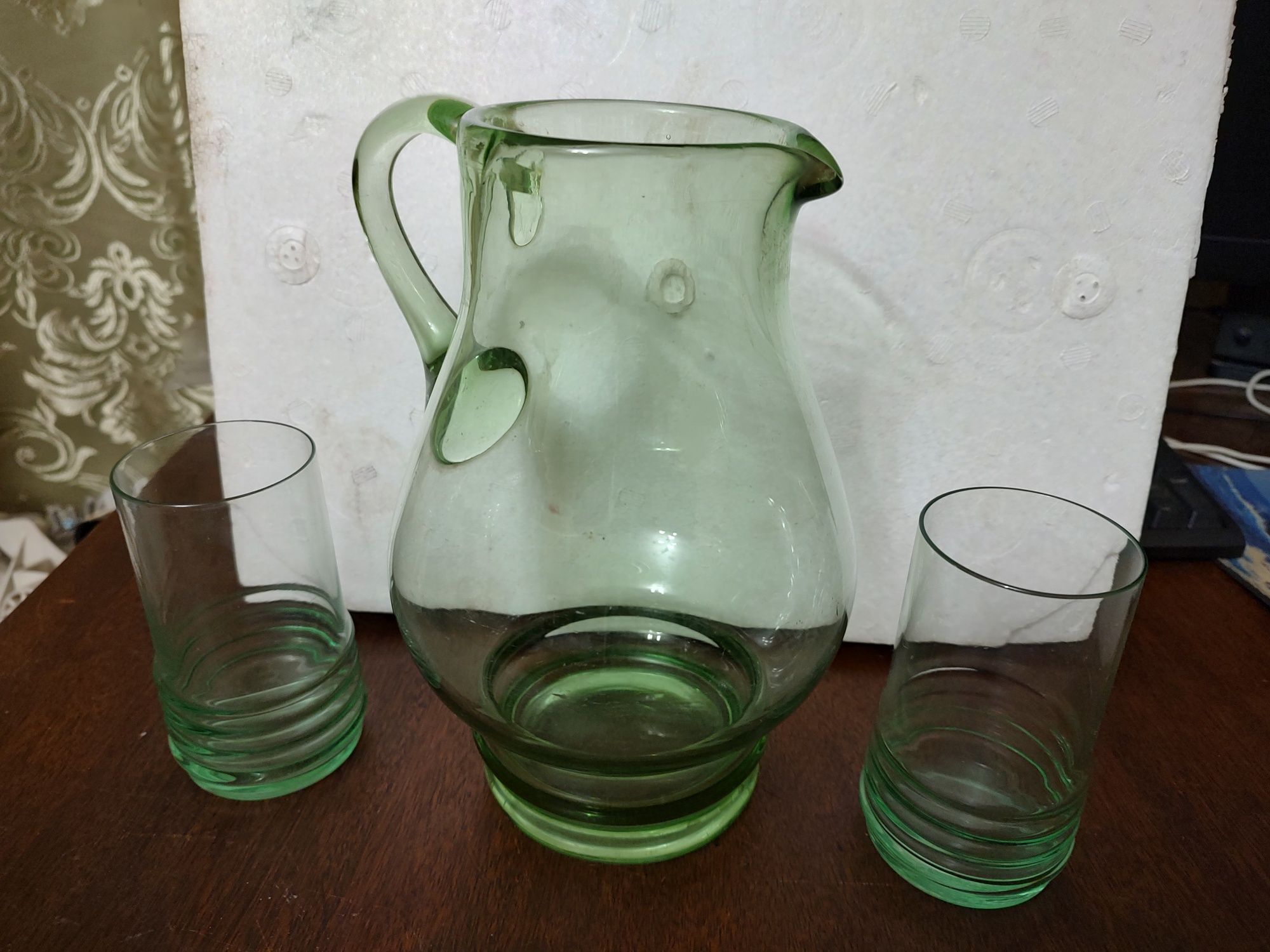 Кувшин стеклянный со стаканами (2 литра)