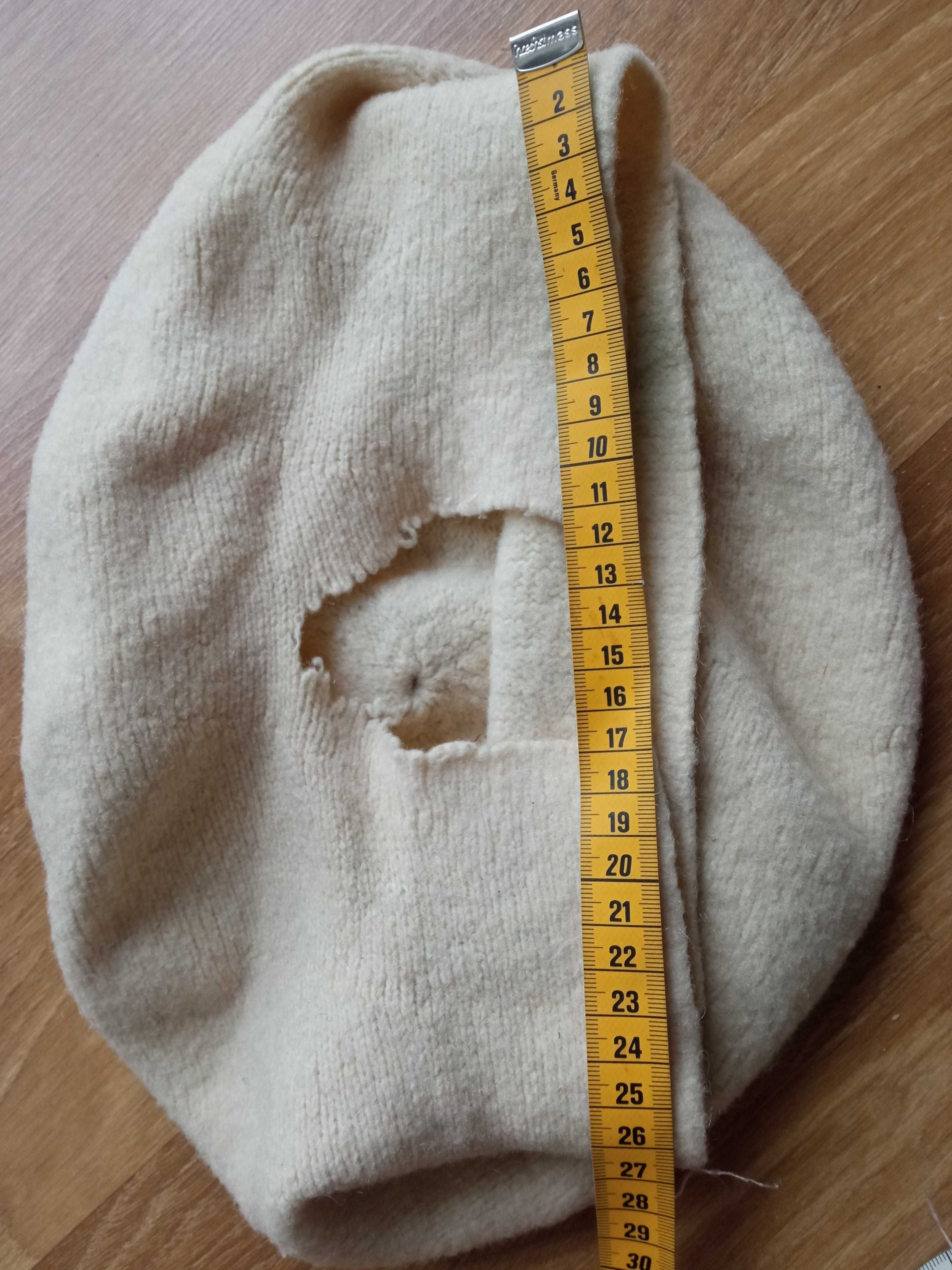 Damski wełniany beret czapka kremowy wełna r 56