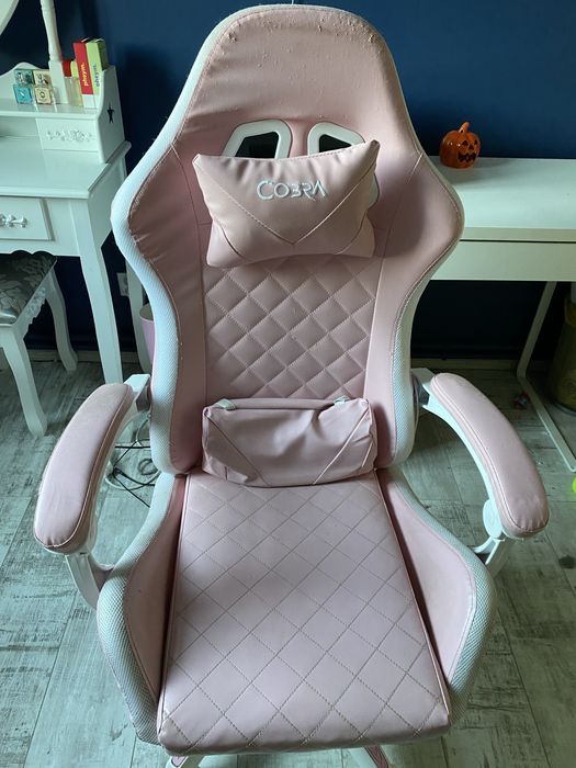 Fotel gamingowy LED glośniki