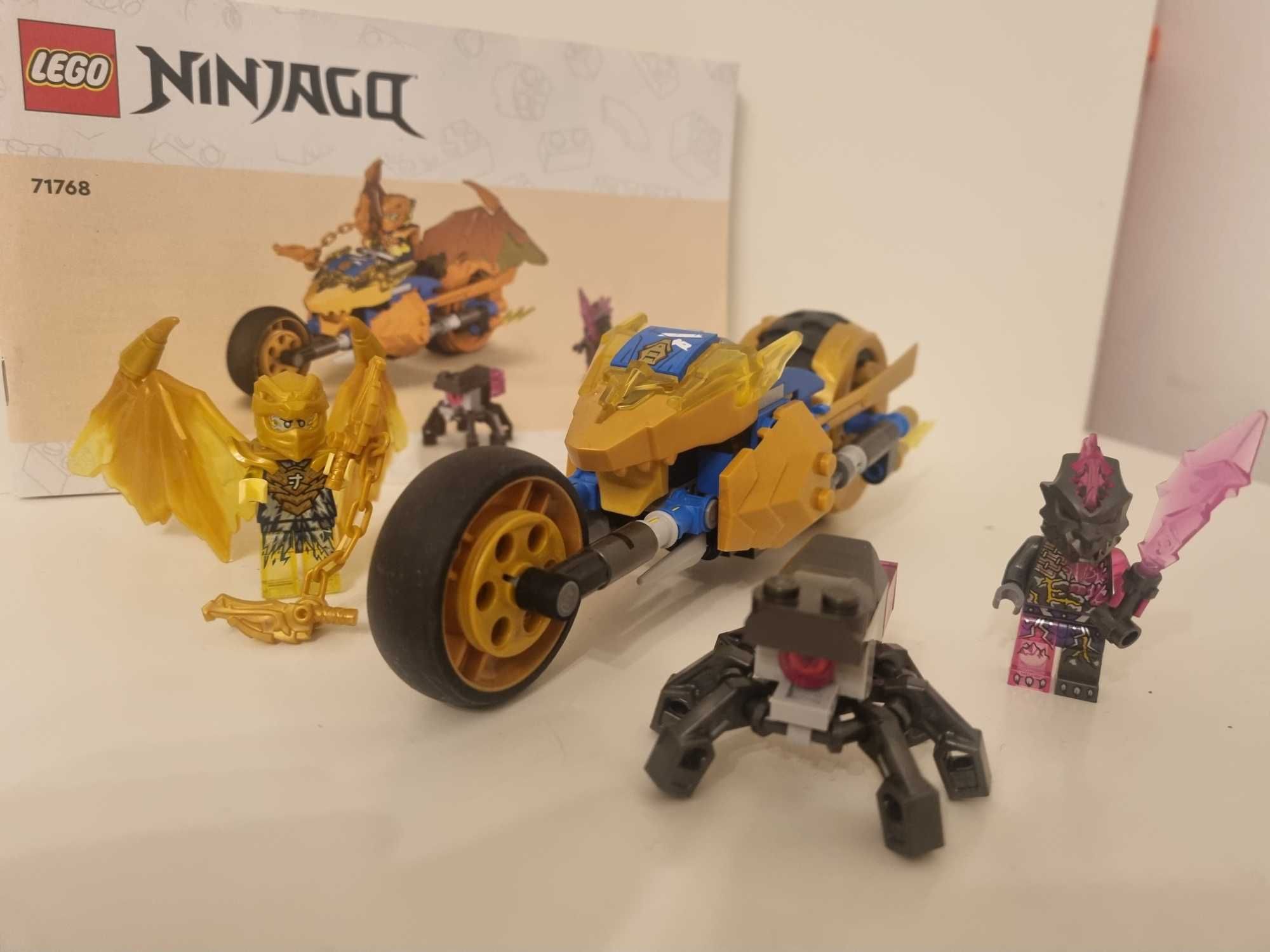 LEGO Ninjago motocykl Jaya