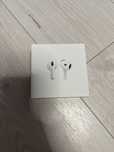 Słuchawki AirPods 4 (2024)