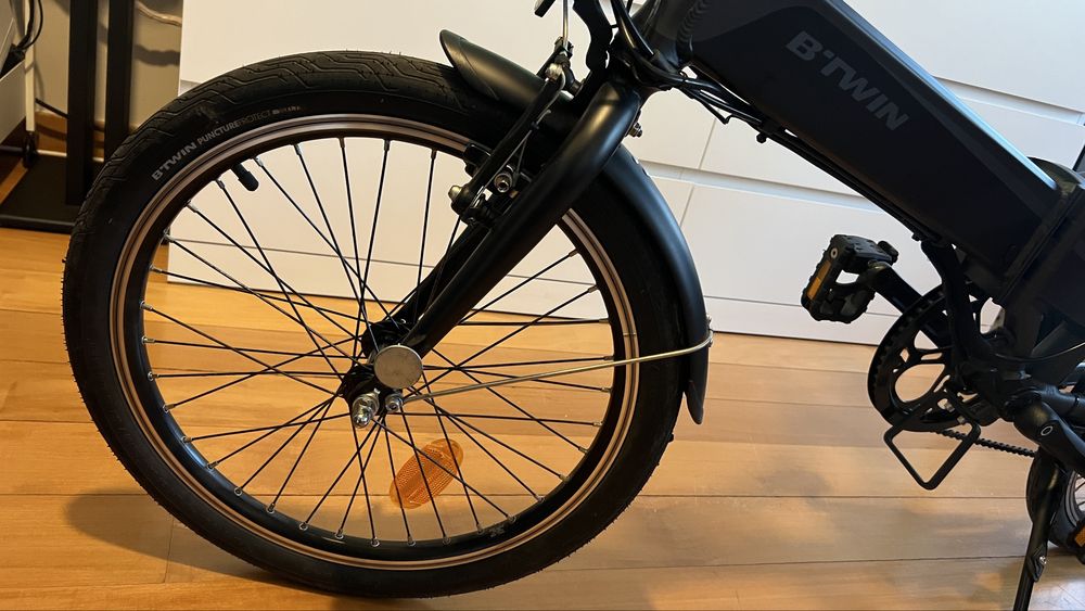 Bicicleta elétrica dobrável BTWIN 500e - com extras