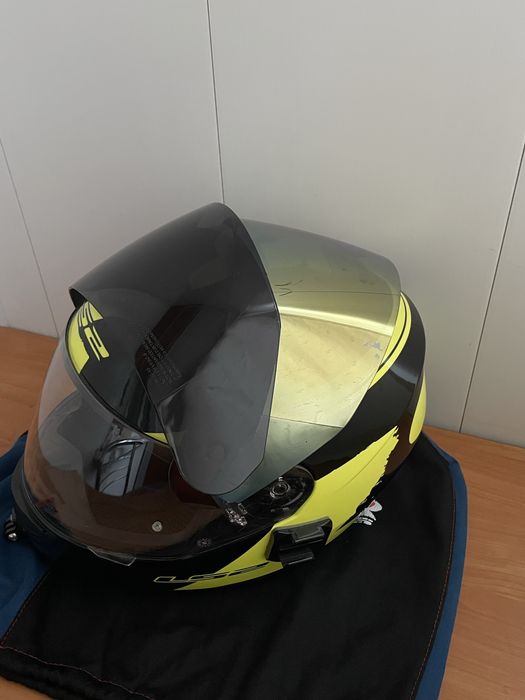 Шлем. Мото шлем. Шлем ls2. Ls2