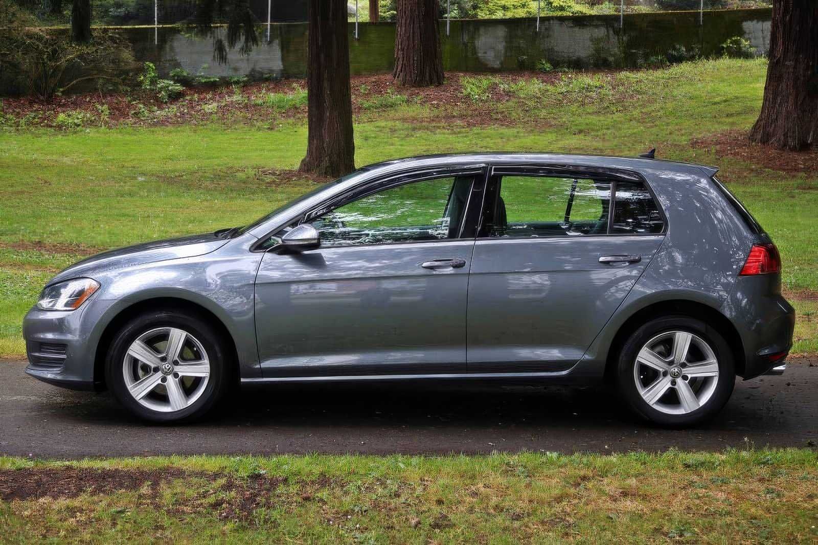 2015 Volkswagen Golf TDI S