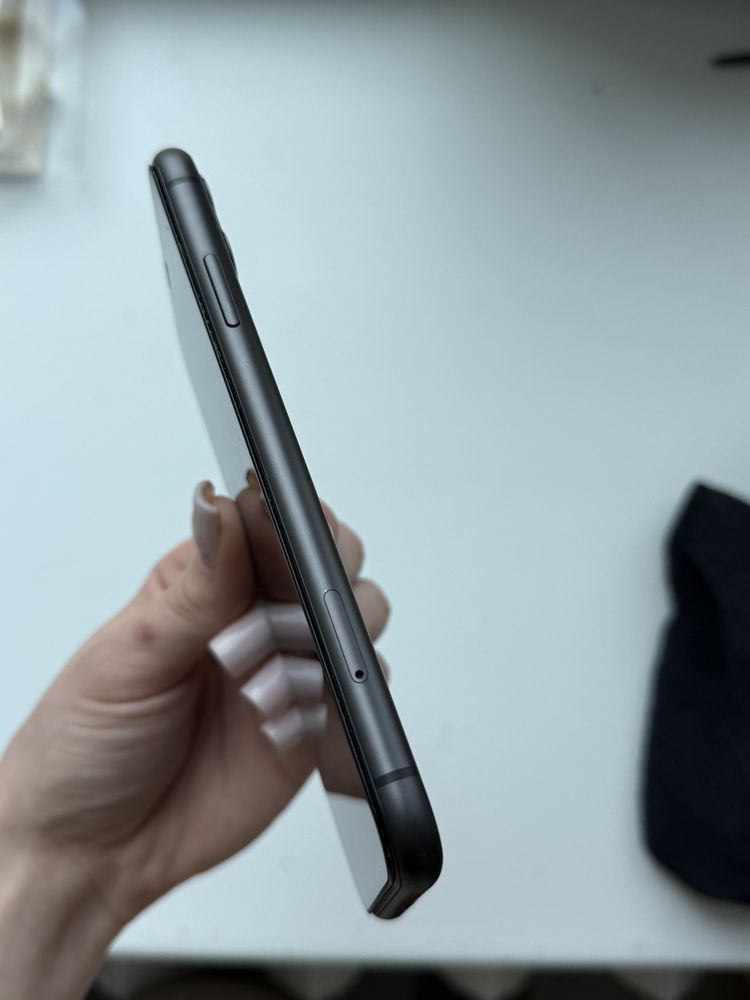 iPhone 11, 64гб неверлок