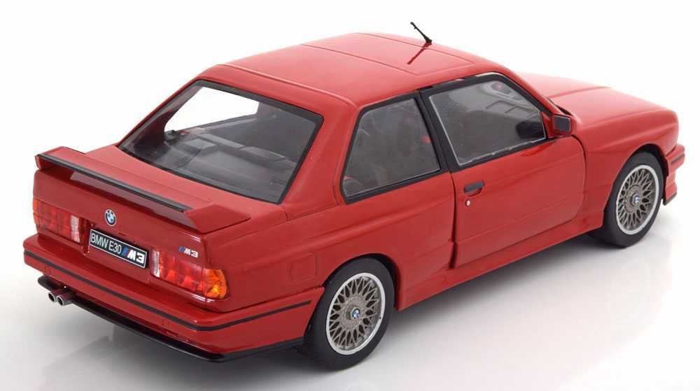 BMW M3 E30 1990 - Miniatura 1/18