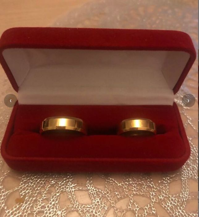 Nowe komplet złotych obrączek ślubnych proba 585 , ponad 10gr