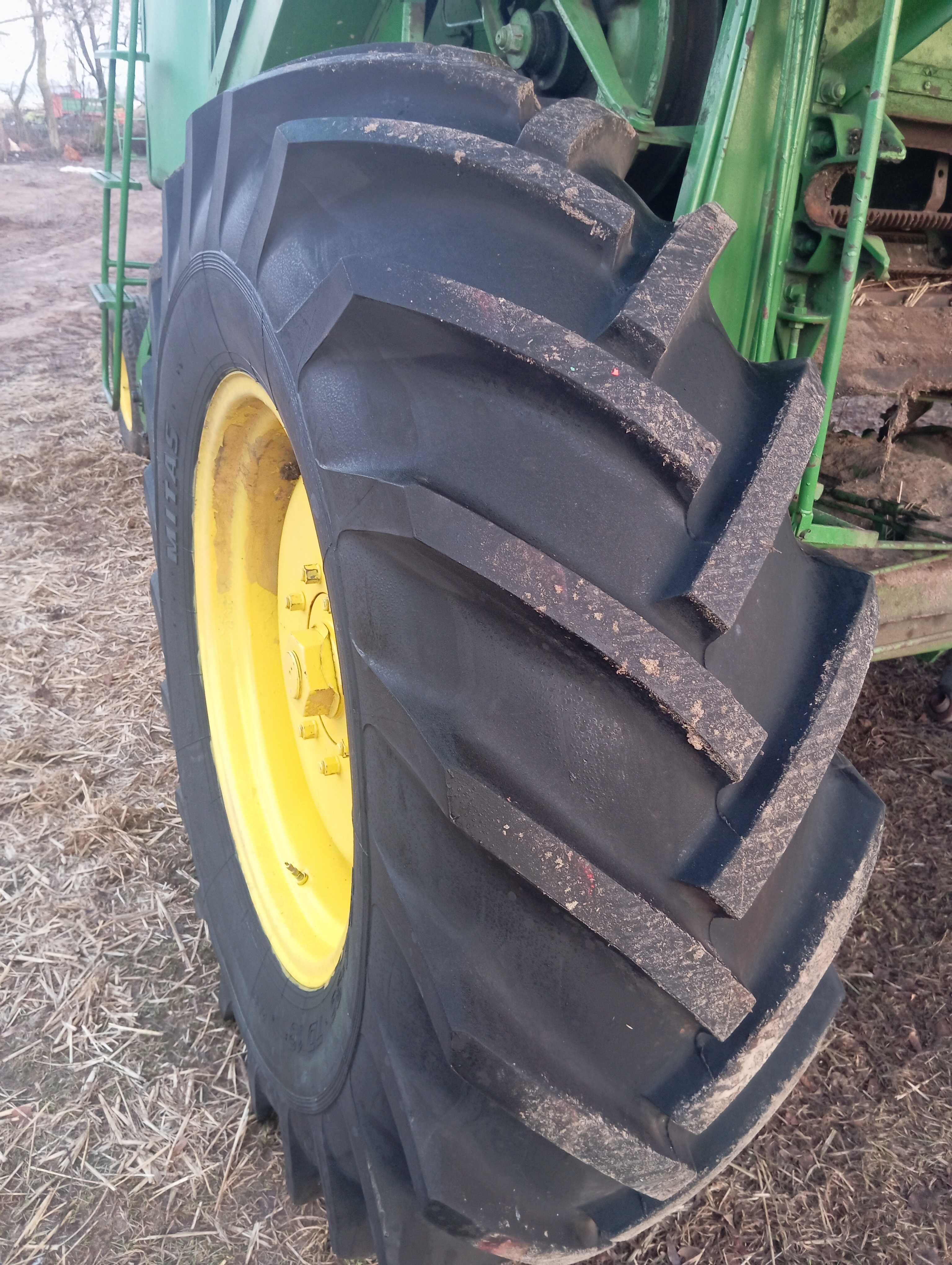 Bizon super zo 56 cały na części silnik skrzynia koła 18.4 R 30