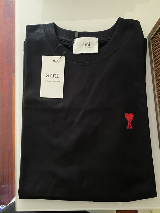 Ami Paris Tshirt Nova Preta