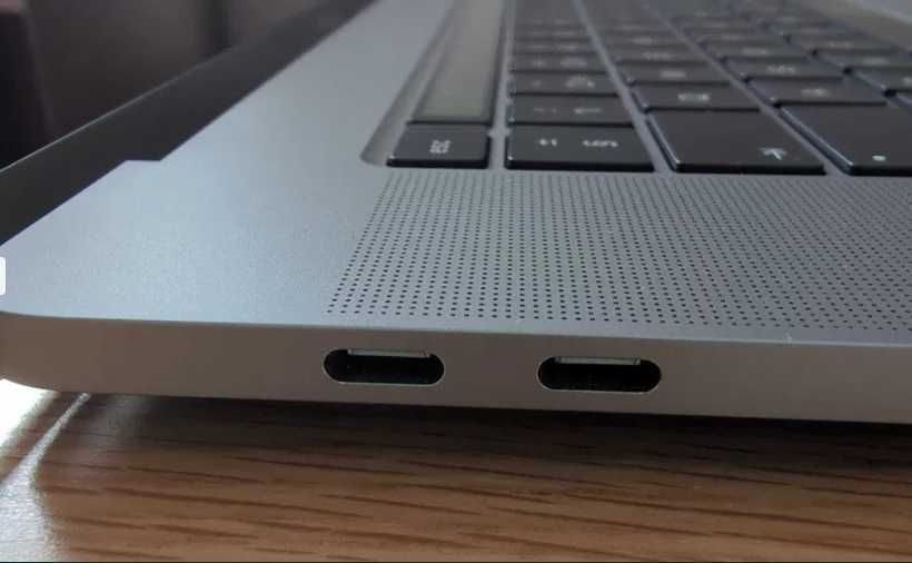 Macbook Pro 16 de 2020 (modelo de 2019 TouchBar) Cinza - Estado "Mint"