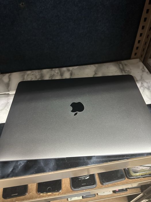Vendo macbook m1 recondicionado como novo