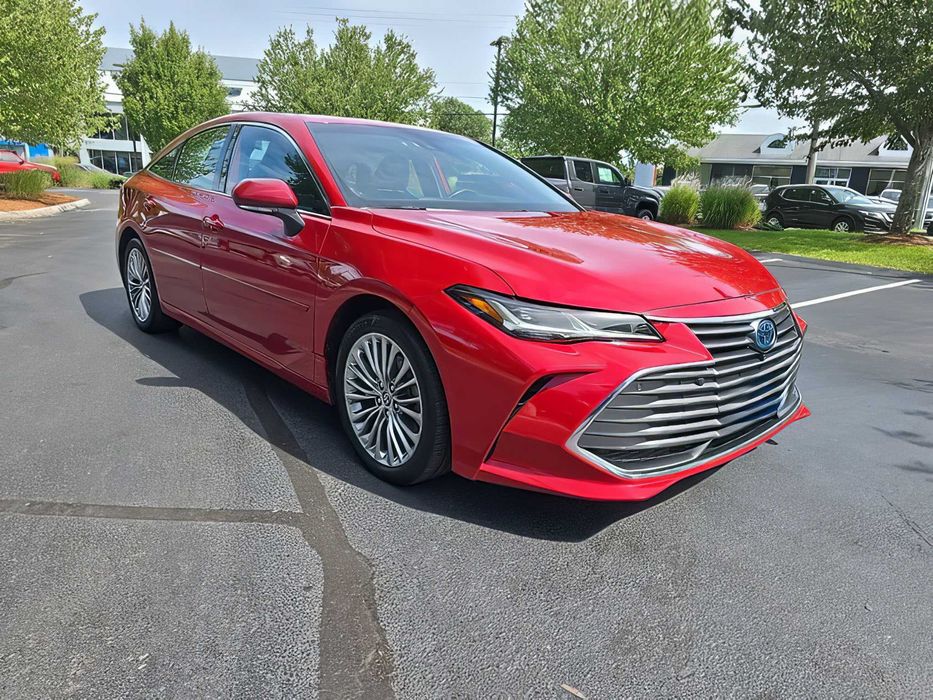 Toyota Avalon      2022