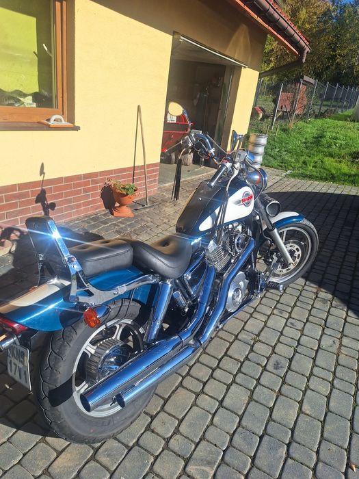Honda SHADOW 1100