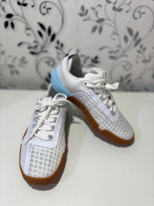 Жіночі кросівки для тренажерного залу Under Armur UA Reign 6, 39р.