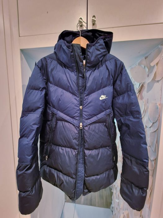 Kurtka zimowa Nike Storm- Fit Windrunner PrimaLoft® w rozmiarze M