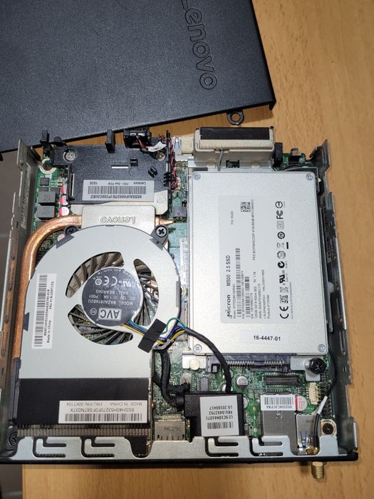 Мини ПК Lenovo ThinkCentre M700
Lenovo ThinkCentre M700