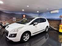 Peugeot 3008 2.0 HDi Hybrid4 88g
