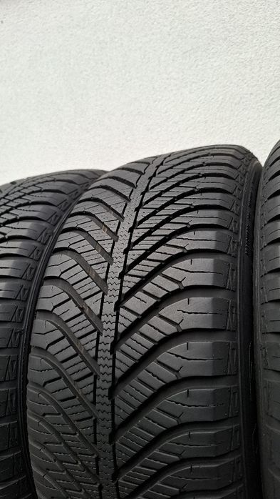 Opony 215/55 R16 Goodyear Vector4seasons 7.5mm2023r