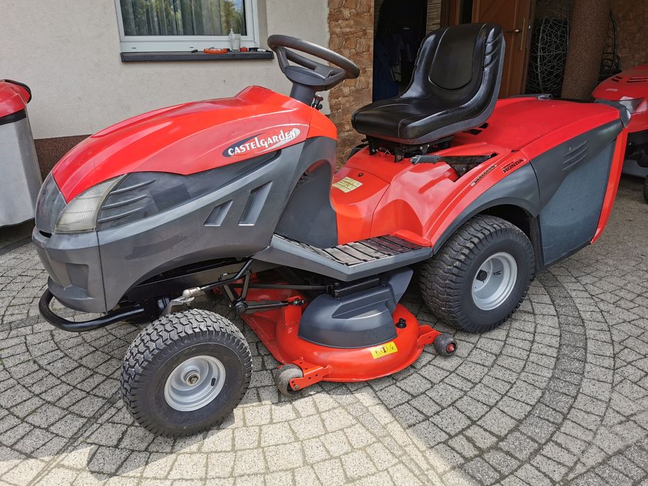 Castel Honda 17HP GCV530 V-TWIN z łpompą oleju Kosz Traktorek Kosiarka
