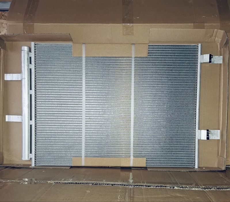 Радиатор кондиционера конденсер Ниссан Рог Nissan Rogue T33 2021-2024