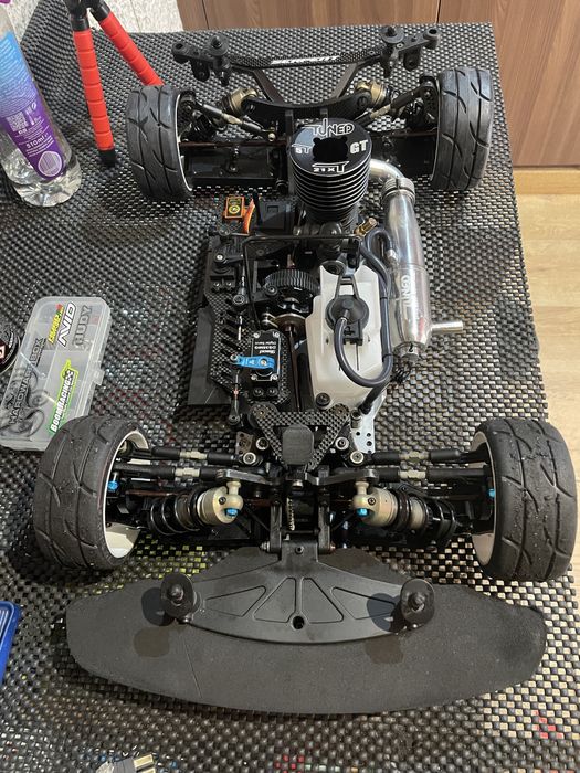 Serpent srx8 gt 23 ( tamiya kyosho mugen capricorn traxxas )
