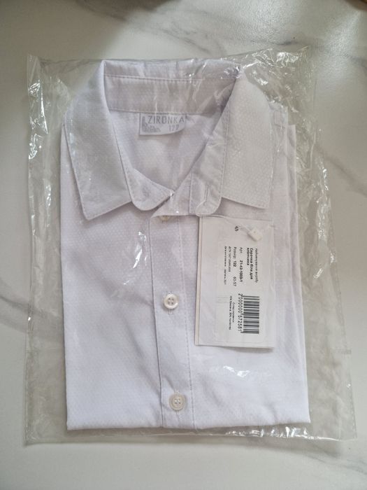 Сорочка біла на хлопчика Нова