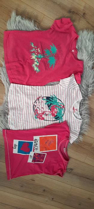 Zestaw trzech wakacyjnych koszulek dla dziewczynki rozm 122-128