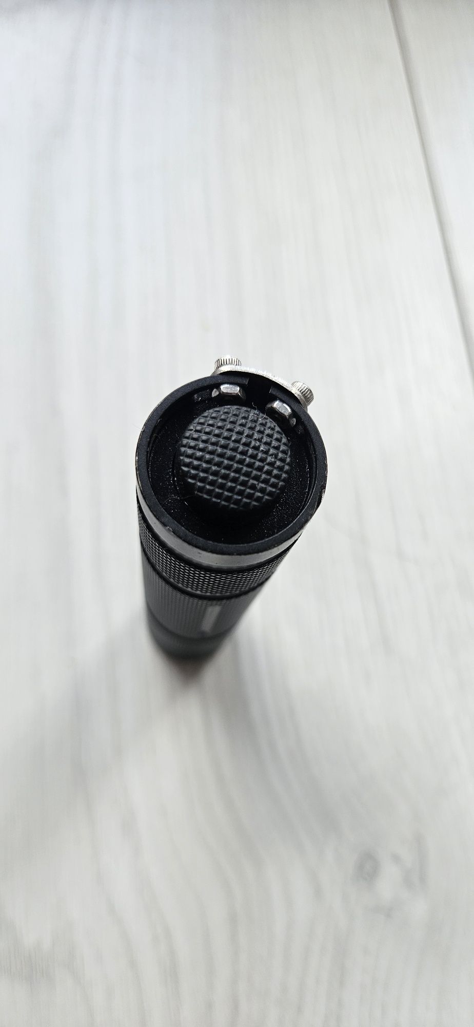 Latarka EDC X1  XM-L2 T6 900LM extended plus klips