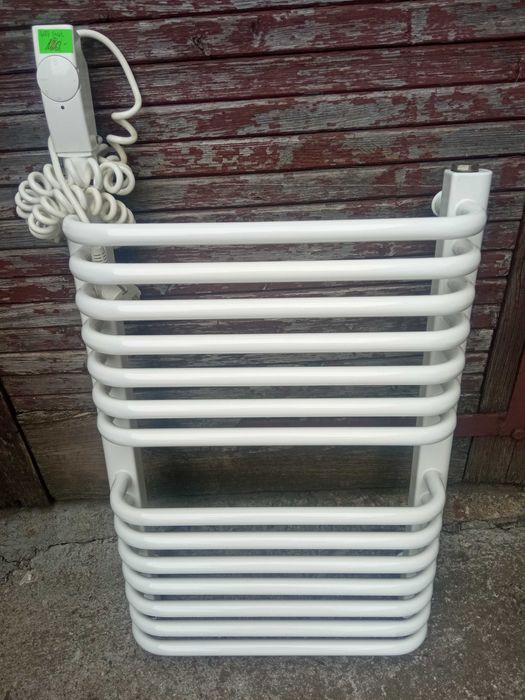 grzejnik łazienkowy-drabinka z grzałką