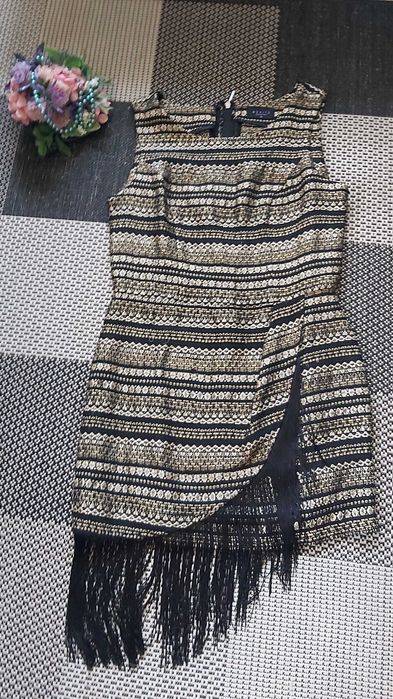 Sukienka z frędzlami Mohito