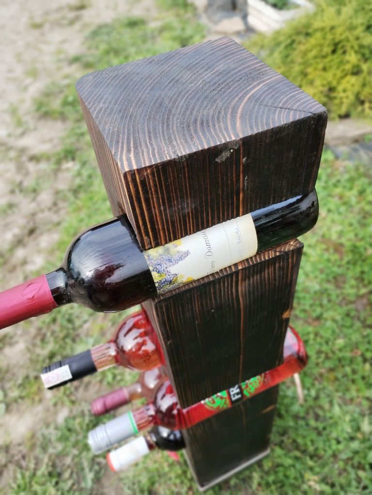 Stojak na wino rustykalny drewniany regał belka