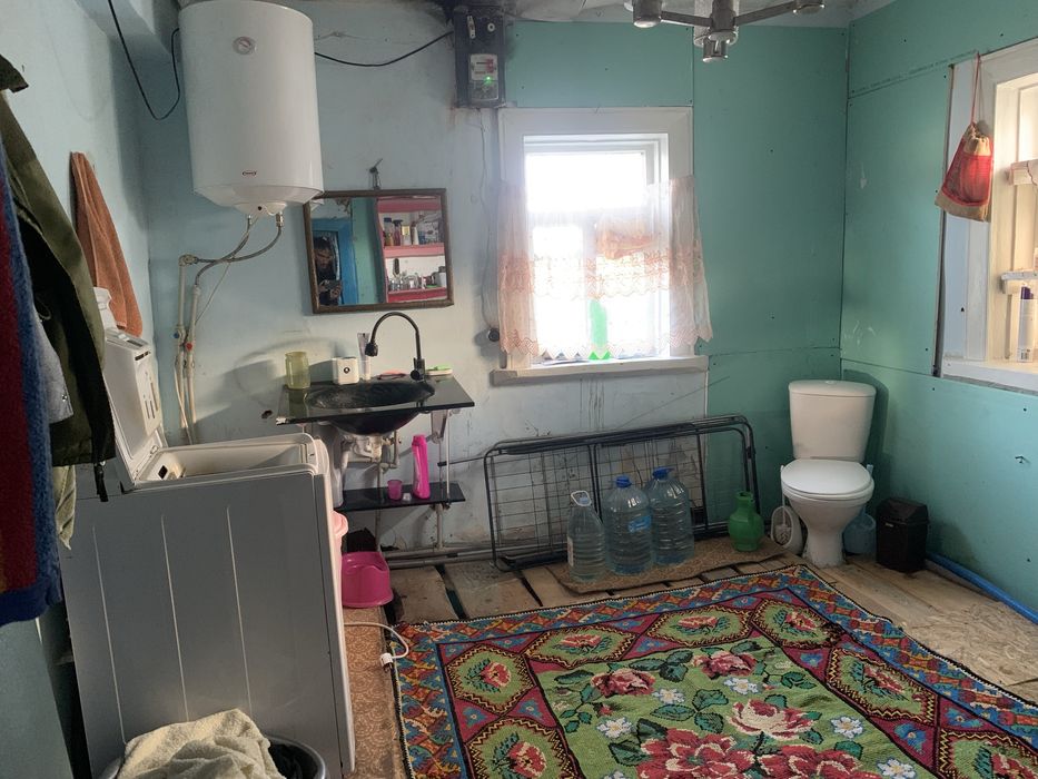 Продам дом 90 км до Киева