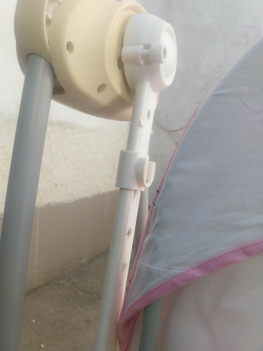 Электрическая укачивающая  качеля,шезлонг. детская.