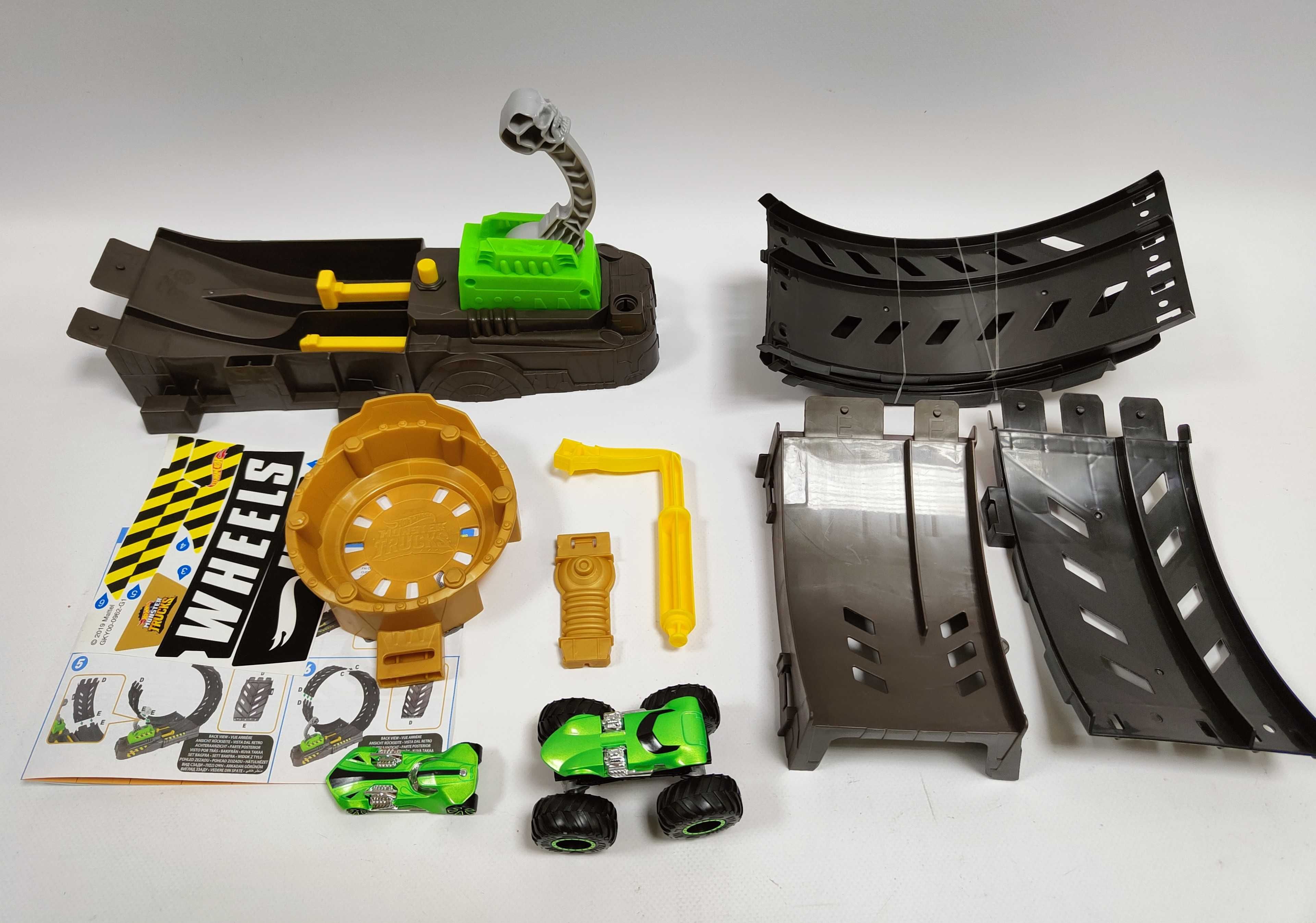 Hot Wheels HBH70 Monster Truck pętla HW26 A