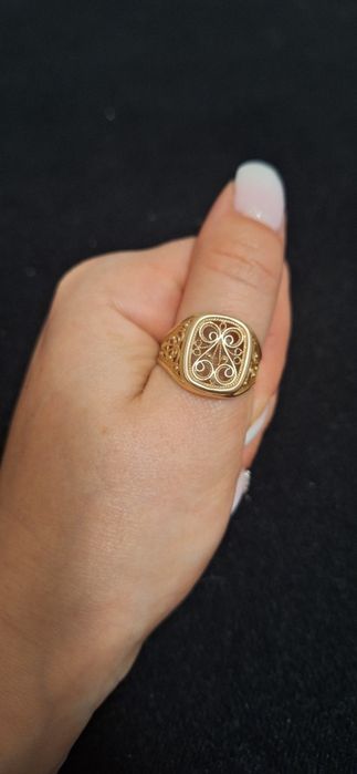 Złoty sygnet męski