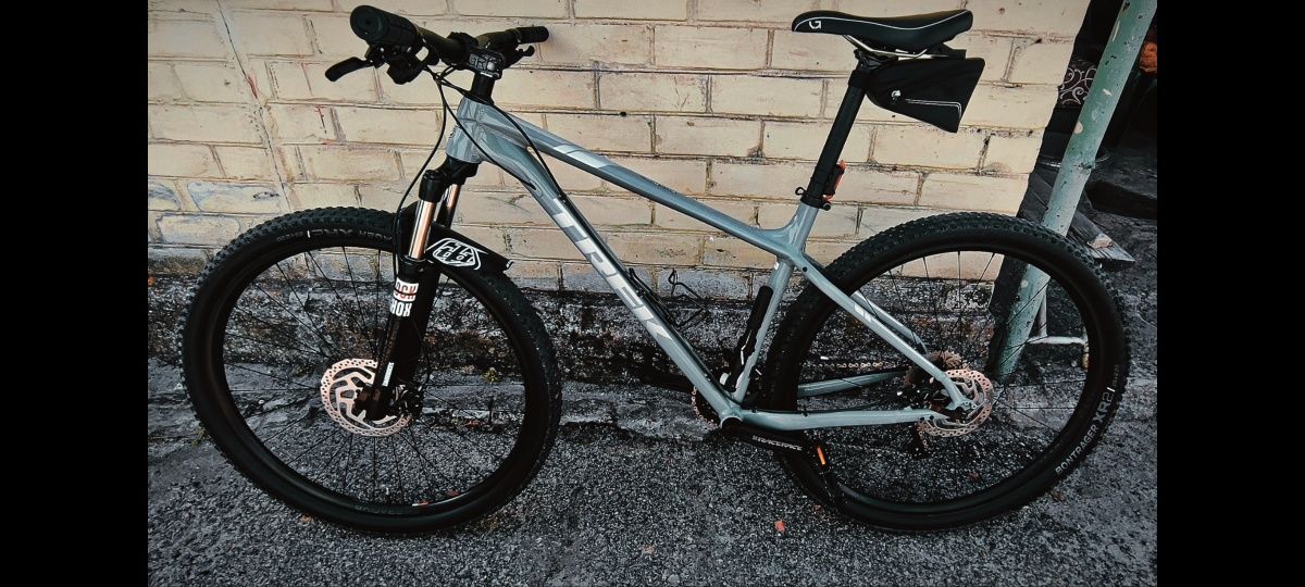 Продам велосипед Trek X-caliber 8