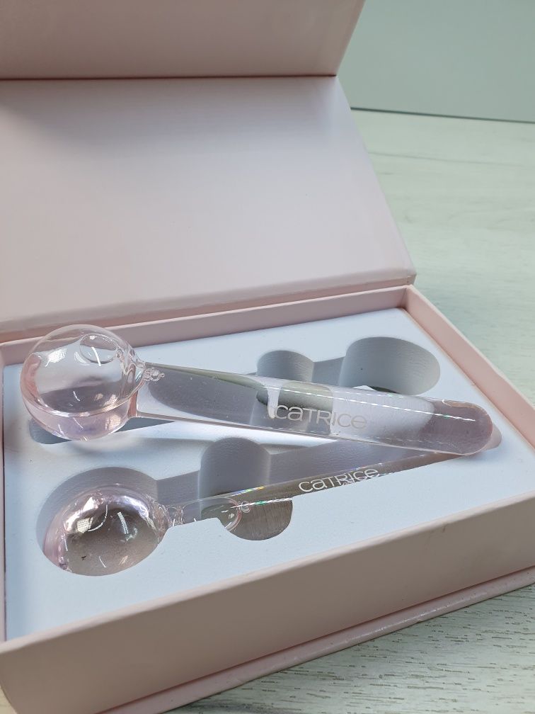 Catrice Cooling Facial Globes Masażer Do Okolic Oczu