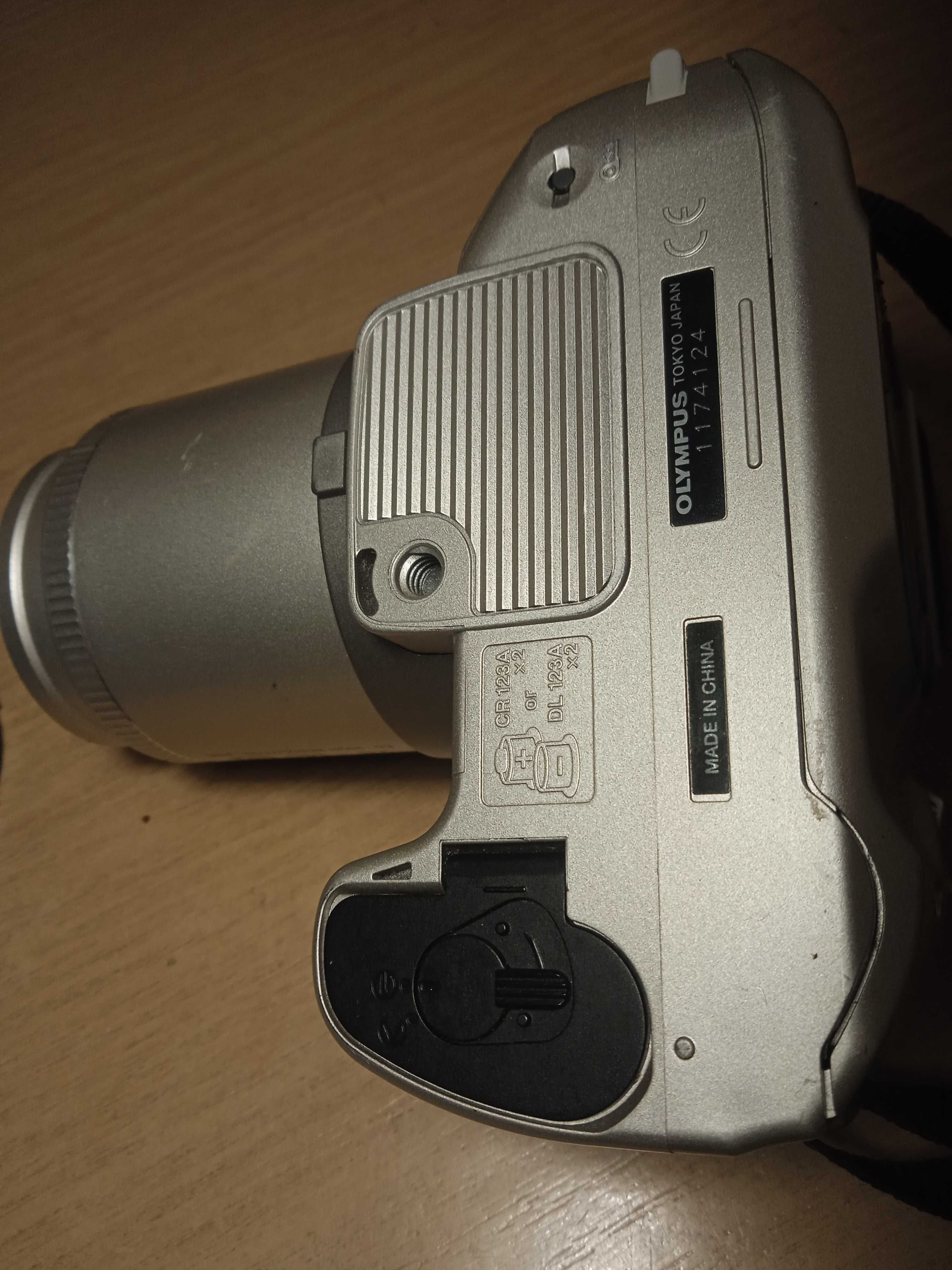 Фотоапарат Olimpus IS-5000