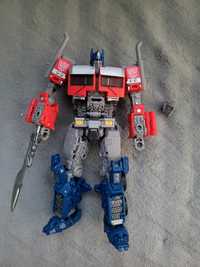 Figurka Hasbro Optimus Prime rise of the beasts studio series 102