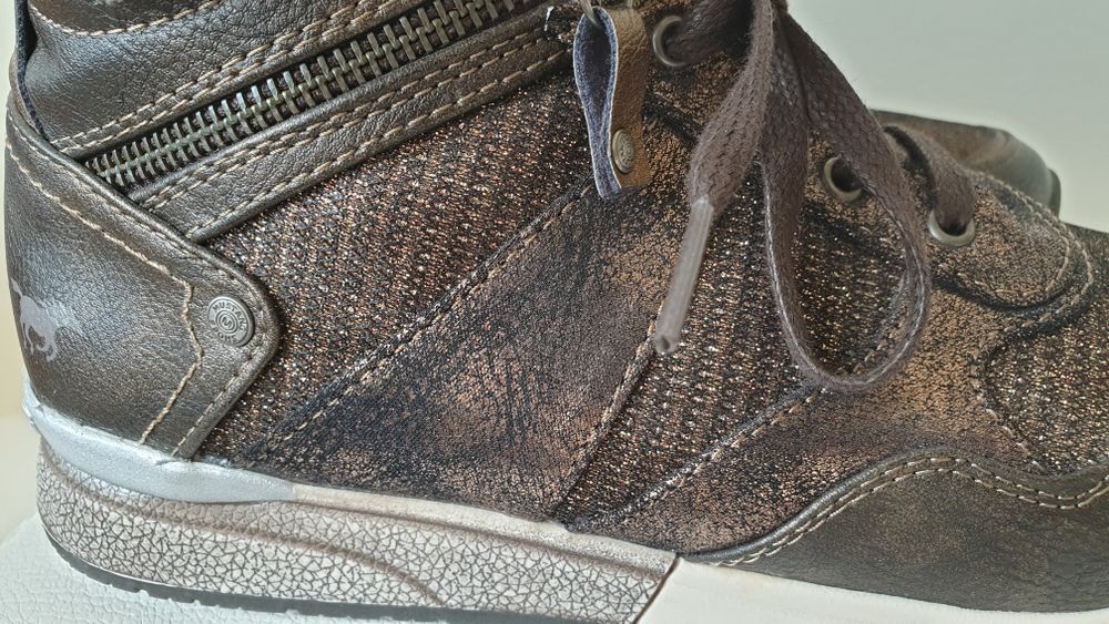 Sneakersy Mustang, botki, adidasy za kostkę, roz. 38