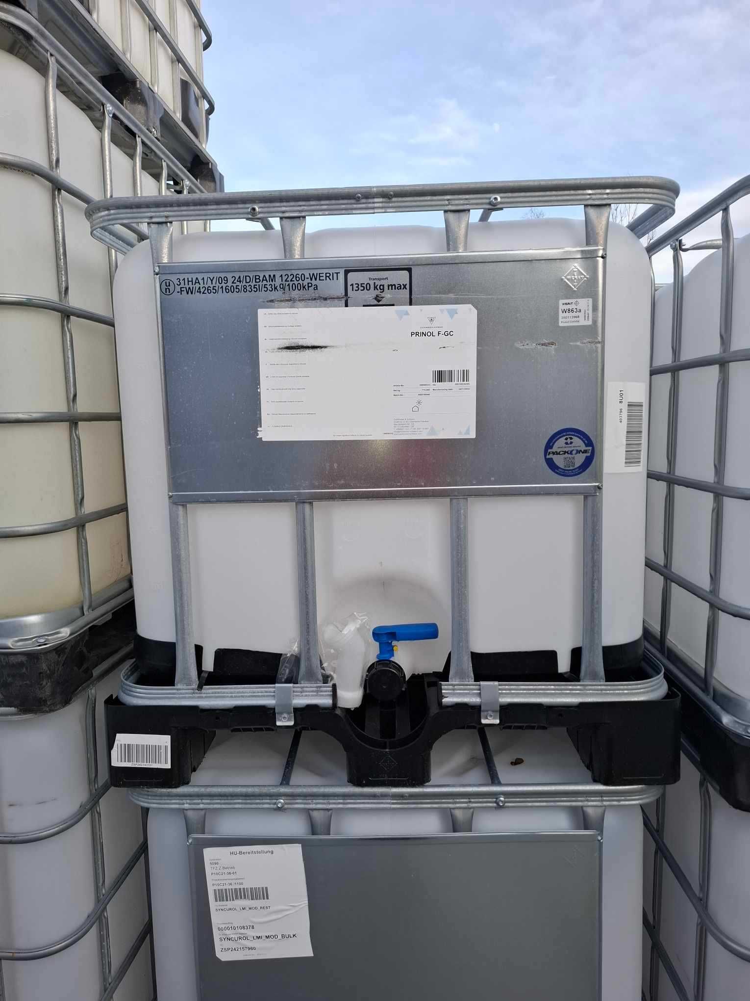 Mauzery czarne białe 1000L 800L 600L Transport