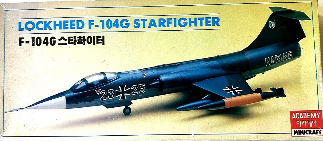 F-104G STARFIGTER сборная модель самолета.Масштаб 1/72