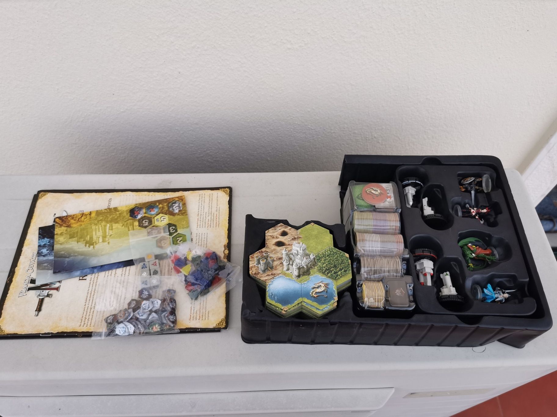Conteúdo Mage Knight Board Game