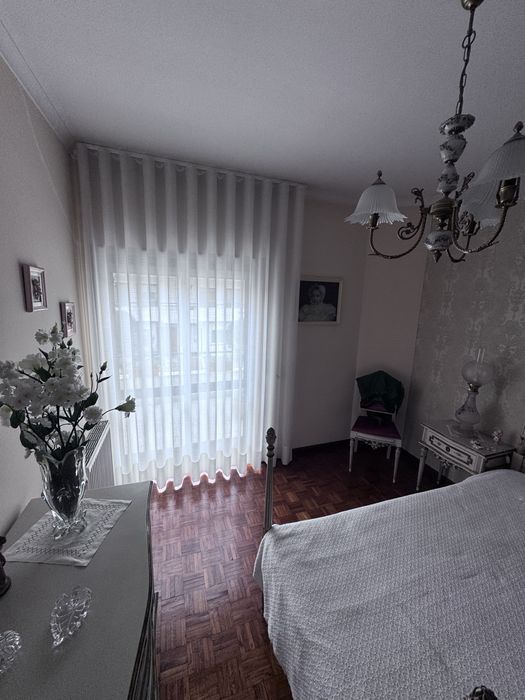 Quarto de solteiro vintage | lacado e pintado à mão