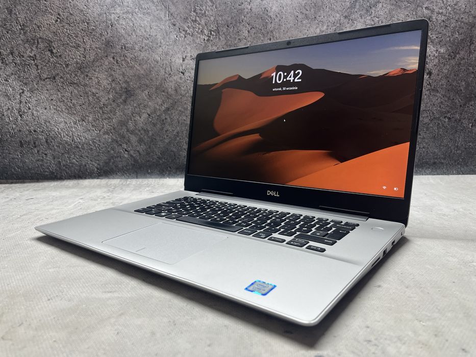 Dell Inspiron 5580 / INTEL i5-8265U / 8GB DDR4 / 256GB SSD / 15” FHD